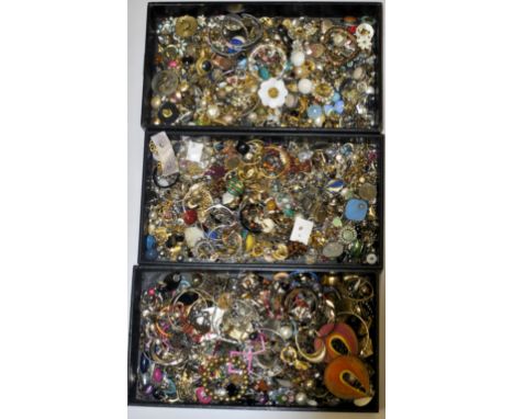 Three trays of vintage costume jewellery.