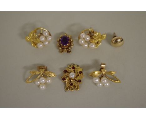 Two pairs of pearl earrings; together with two gem set clasps; and a single ear stud, all stamped 9ct or 375, 13.2g all in. 