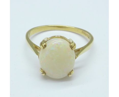 A 9ct gold and opal ring, 2.0g, P