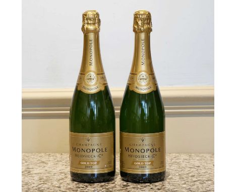 2 bottles of vintage Champagne 2 bottles Vintage Champagne Heidsieck Monopole ‘Gold Top’ Brut Vintage 2009 (2 x 1cm)