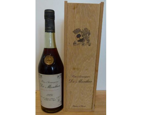 1 Bottle Fine Vintage Armagnac 1924 1 Bottle Fine Vintage Armagnac 1924 – Bas Armagnac de Montber ‘EXTRA’ – Wooden Presentati