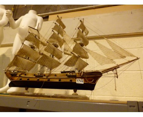 Large wooden hull fully rigged model of a three mast sailing ship Fragata, L: 80 cm 