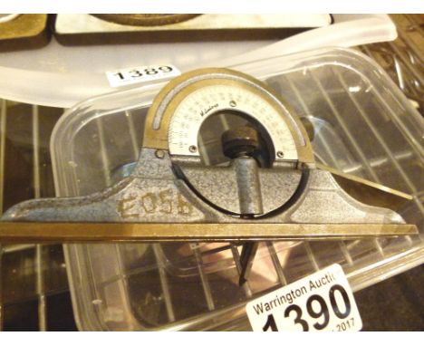 Mitutoyo protractor etc 