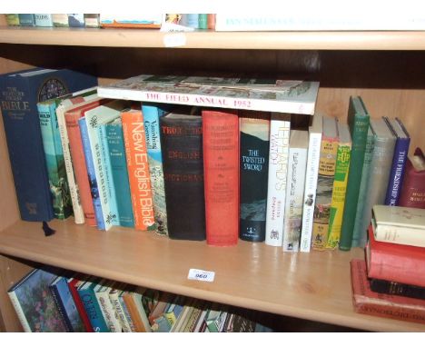 SHELF OF BOOKS ( HOUSE CLEARANCE)