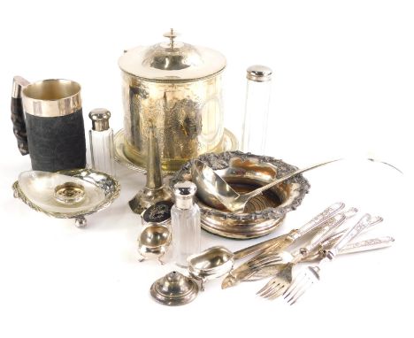 Various silver plated ware, an early 20thC biscuit box with compressed domed lid, cylindrical body, bright cut decoration on 