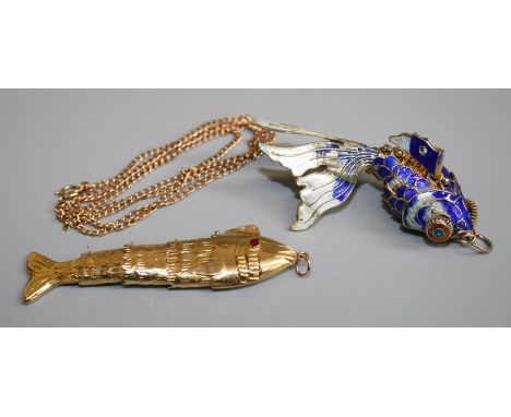  A Continental yellow gold articulated Fish Pendant with faceted red stone eyes (abraded), approx. 7.0g, 7cm long, together w