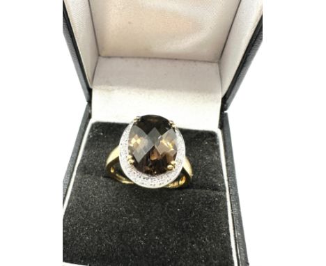 9ct gold diamond halo smoky quartz statement ring weight 4g 