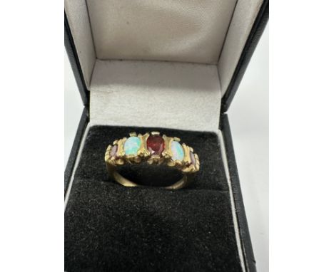 9ct Gold Vintage Opal &amp; Garnet Ornate Gypsy Setting Ring (3.4g) 