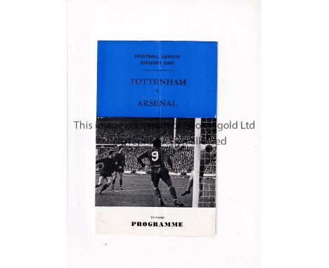 TOTTENHAM HOTSPUR V ARSENAL      Pirate programme issued by Nicholls for the League match at Tottenham 3/5/1971 in which Arse