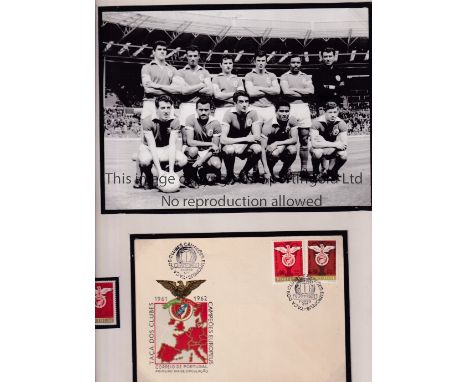 S.L. BENFICA      A double sided mount presentation including an 8" X 6" b/w team group before the 1963 European Cup Final at