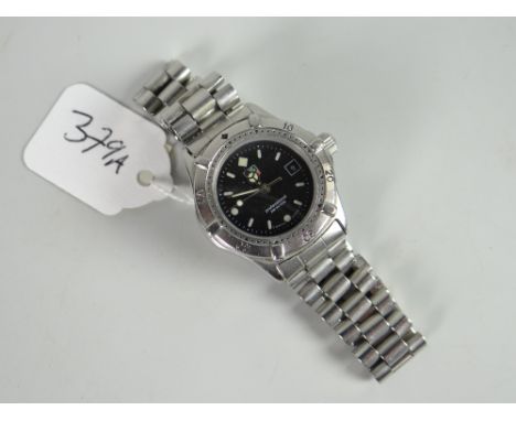 A late 80s ladies Tag Heuer bracelet wristwatch Condition reports provided on request by email for this auction otherwise ite