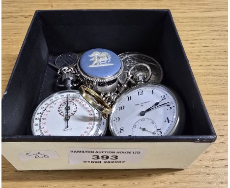 VARIOUS COMMEMORATIVE CROWNS, VARIOUS COINS, THE ANGUS STAINLESS STEEL POCKET WATCH &amp; CHAIN, SMITHS STOPWATCH, WHITE META