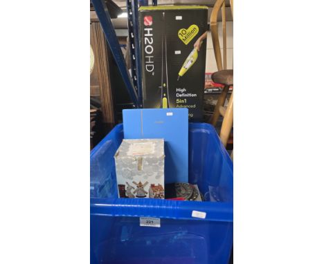 BOX CONTAINING VARIOUS COSTUME JEWELLERY, PENKNIVES, RALLY PLAQUES, VARIOUS LOOSE AND ALBUMS OF STAMPS, HIGH DEFINITION 5 IN 