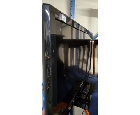 PANASONIC 37" COLOUR TV WITH REMOTE CONTROL