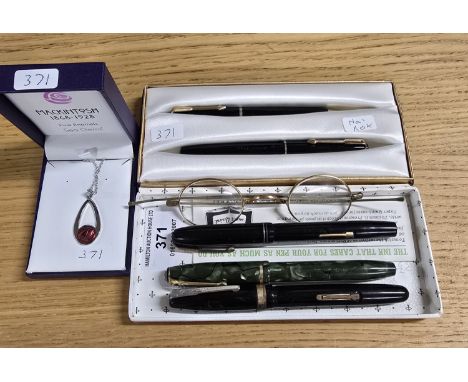 5 VARIOUS VINTAGE PENS INCLUDING 2 PARKER PENS, OLD GILT FRAMED SPECTACLES, RENNIE MACKINTOSH WHITE METAL PENDANT &amp; CHAIN