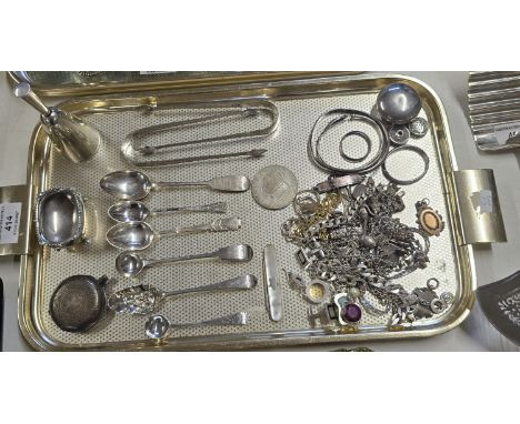TRAY COMPRISING 6 VARIOUS ODD SILVER SPOONS, 2 PAIRS OF SILVER SUGAR TONGS, SILVER CRUET, CONTINENTAL SILVER SERVANTS BELL, S