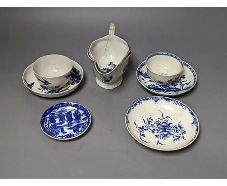 A Worcester blue and white sauceboat, two tea bowls and saucers  and single saucer. (7)