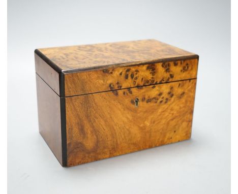 A Victorian burr walnut tea caddy, 20cm