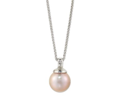 AN 18 CARAT WHITE GOLD CULTURED PEARL PENDANT ON CHAIN the cultured pearl of a pink-grey lustre, to an 18 carat white gold sp