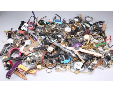 A LARGE QUANTITY OF FASHION WATCHES including vintage and modern examples, quartz and mechanical. (Qty)Varying conditions, ma