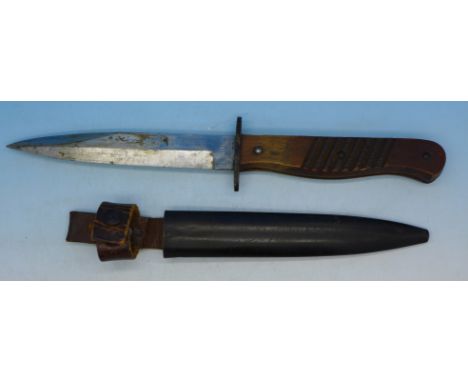 A German knife and scabbard, marked ERN, Wald, Rheinl.