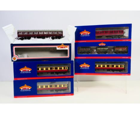 Bachmann Branchline - A rake of six boxed OO gauge mainly passenger coaches from Bachmann Branchline. Lot includes #34-131A C