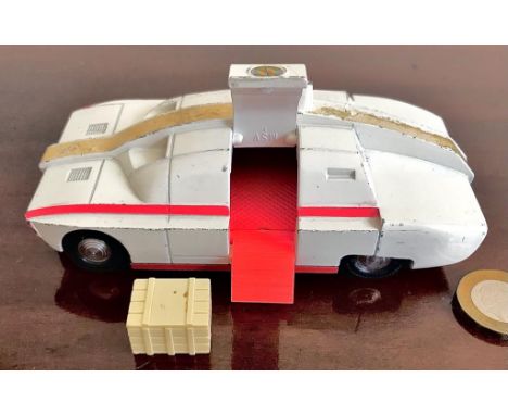 DINKY CAPTAIN SCARLET MAX SECURITY VEHICLE INCLUDING GOLD BOX 