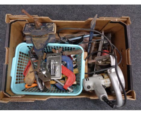 A box of assorted vintage hand tools, Stanley wood planes, G-clamps, vice etc 