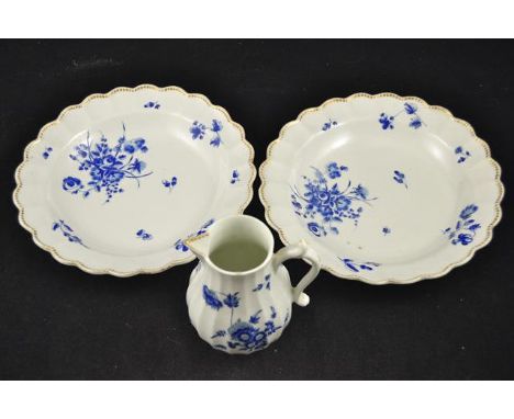 A pair of first period Worcester blue decorated plates with wavy border - diam 19.5cm, together with a fluted baluster jug wi