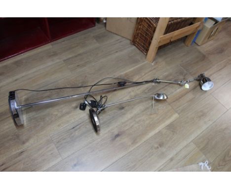 Metal floor lamp, 150 cm high, and metal desk lamp
