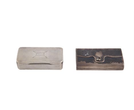 A 19TH CENTURY RUSSIAN SILVER AND NIELLO WORK OBLONG SNUFF BOX, maker's mark of Fyodor Ivanov of Moscow, 84 zolotnik (0.875 s