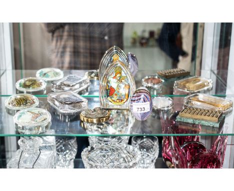 Collection of Quality Vintage Paper Weights, nine in total, various sizes and designs, including Blackpool Tower, Big Wheel, 