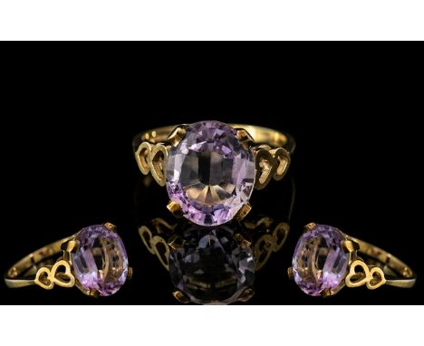 Ladies - Attractive 9ct Gold Single Stone Amethyst Set Ring. Full Hallmark to Interior of Shank. The Pale Amethyst of Pleasin