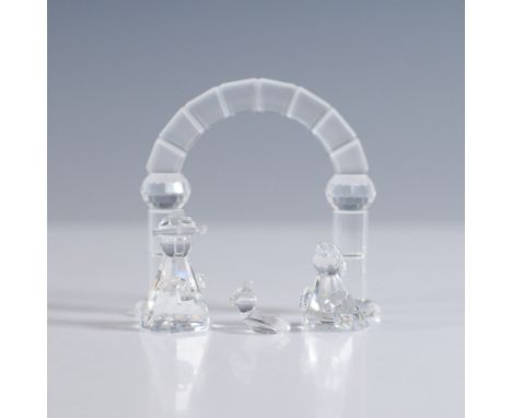 This beautiful Swarovski Crystal Nativity Scene set includes the Arch and the Holy Family set of four figurines. The Arch is 