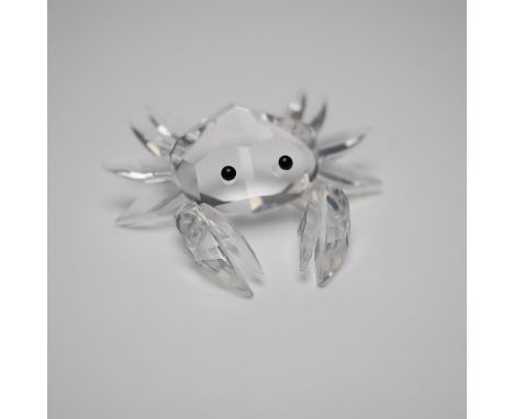 This exquisite Swarovski Crystal Mini Crab Figurine, part of the Aquatic Worlds collection, was originally introduced in the 