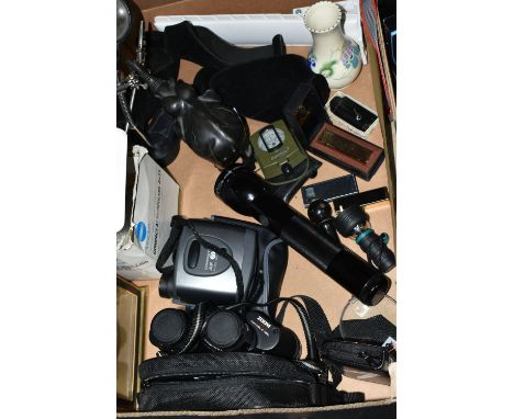 A BOX OF BINOCULARS, TORCHES, JEWELLERY STANDS AND SUNDRY ITEMS, to include a Mag-Lite LED torch, a pair of Miranda Zoom 7-15