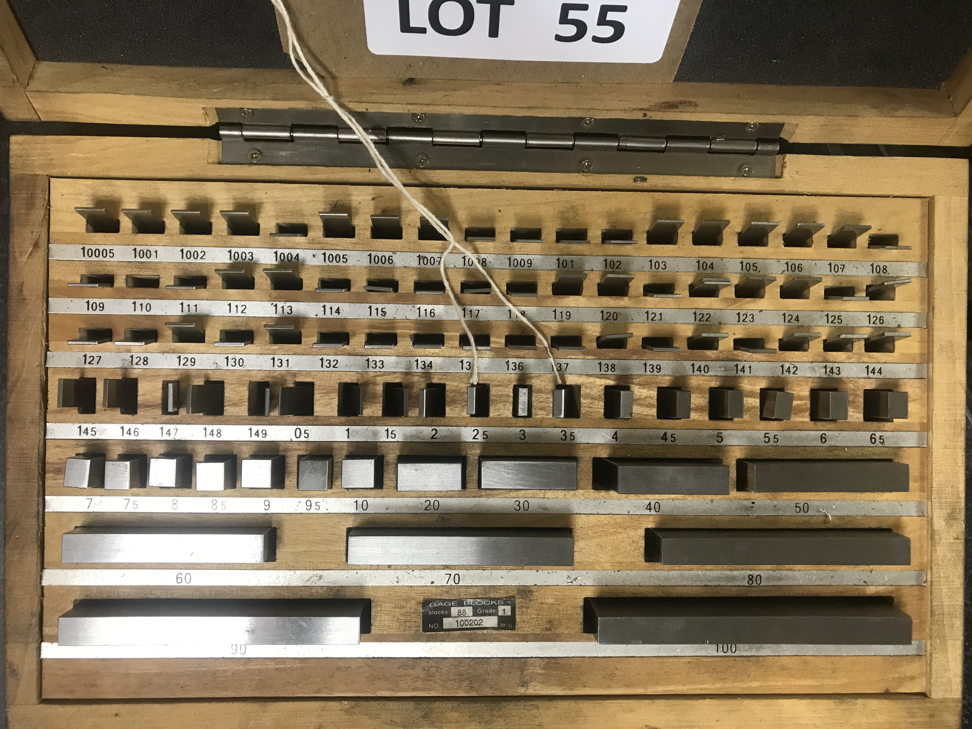 Set of slip/block gauges grade 1 (boxed)