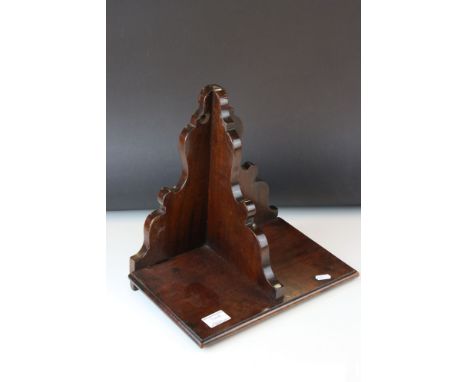 Victorian mahogany clock bracket, width approx. 32cm 