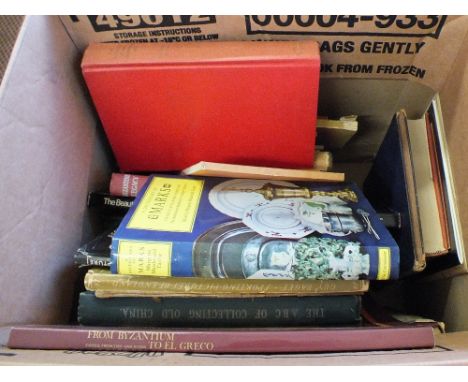 Various volumes on art and antiques