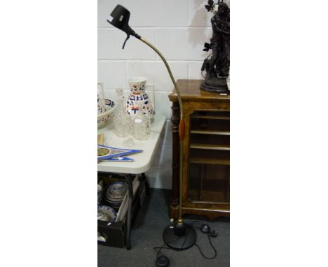 Modern standard reading light, adjustable.