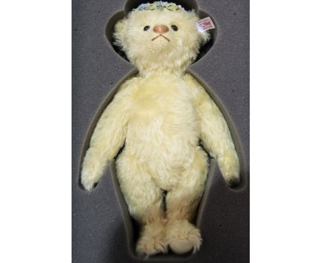 Three Steiff Lladro Teddy Bears limited edition, 28cm, boxed with certificates, "Autumn" No 339, "Vanilla" No 482, "White" No