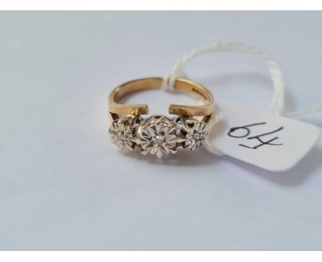 A diamond set 9ct ring size K 3.1g inc