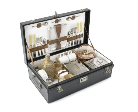 A cased picnic set for four persons by G W Scott &amp; Sons, circa 1909,black leather-cloth case, with nickelled handles, loc