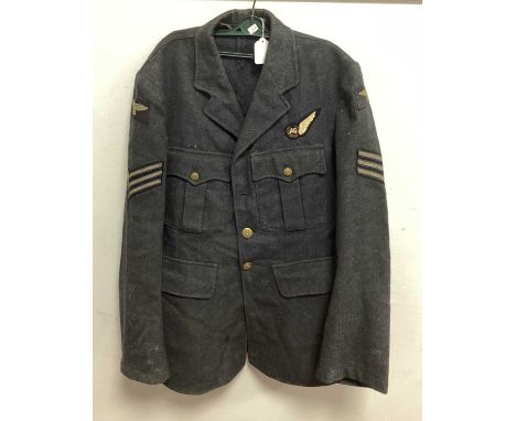 WWII British Royal Air Force (RAF) jacket with Sergeant/Air Gunner insignia (AG brevet probable later edition) and interior l
