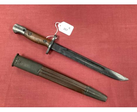WWII Australian 1907 Pattern Short Bayonet, with various marks on blade including year '45', manufacturer 'MA' and (Lithgow S