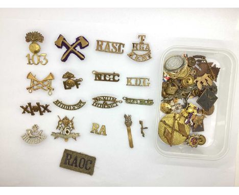 Selection of British Army Cap Badges, Shoulder titles, Trade Badges, Rank Insignia, Buttons and Other Badges.