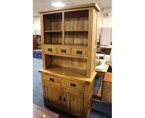 A MODERN LIGHT SOLID OAK DRESSER H-191 W-100 CM ( IN TWO SECTIONS )