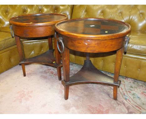 A PAIR OF MODERN CIRCULAR LAMP TABLES H-69 CM DIA-61 CM