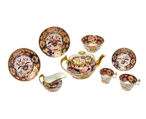 A Spode porcelain tea and coffee service, mid-19th century, decorated in a gilt Imari pattern, comprising; a teapot and cover