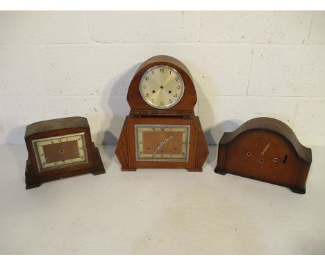 Four wooden cased mantle clocks A/F including a British Anvil Clock